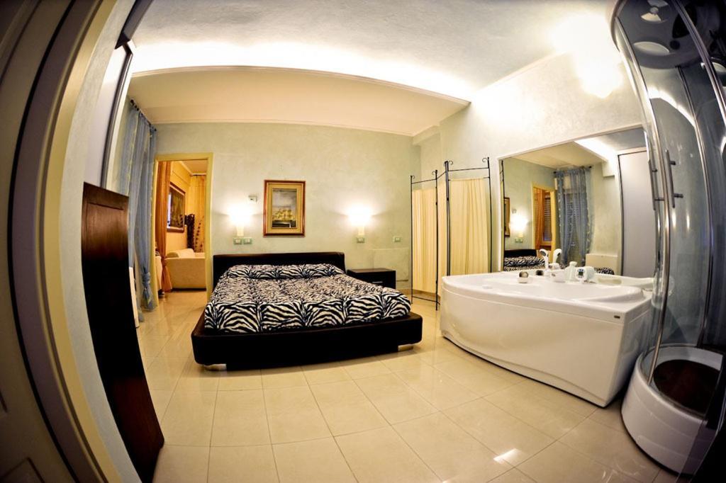 Hotel Residence Veliero Riccione Værelse billede