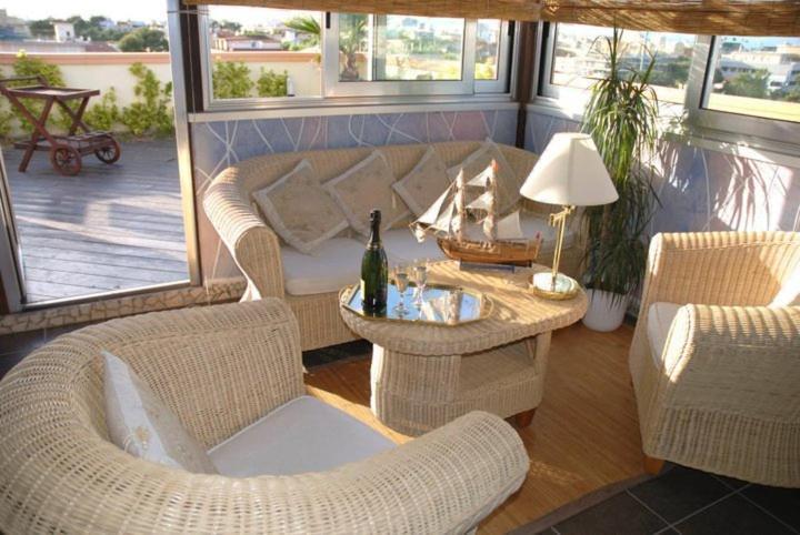 Hotel Residence Veliero Riccione Eksteriør billede